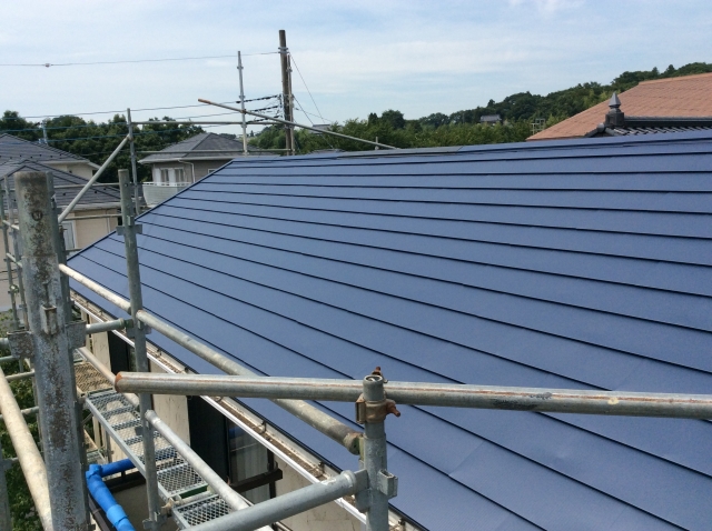 ガルバリウム鋼板屋根の修理