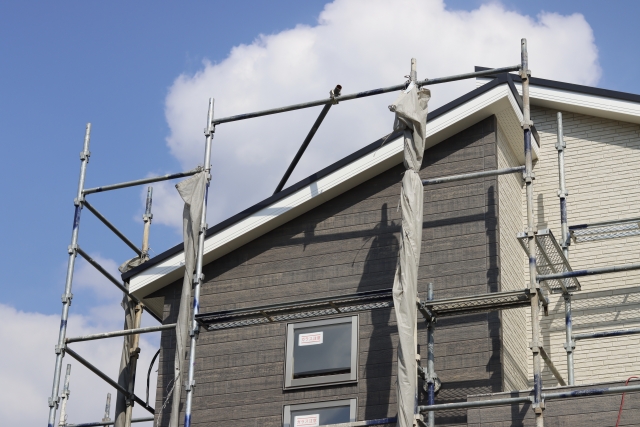 工事中の屋根